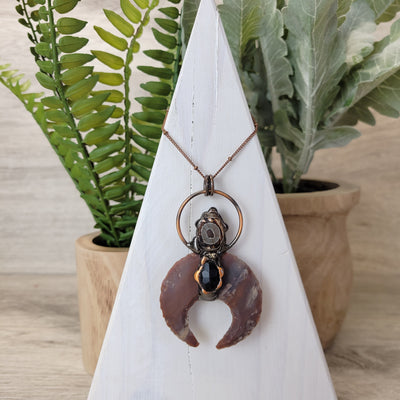 Agate Flint Crescent Necklace with Accent Stone