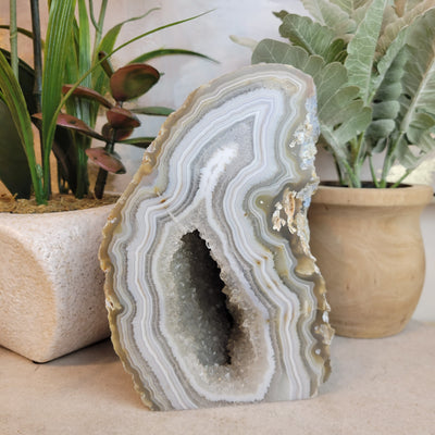 Agate Cut Base Geodes 4 inch to 8 inch