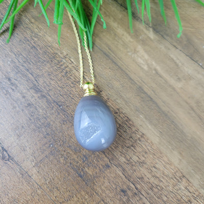 Agate Mini Perfume Bottle Necklace 1"