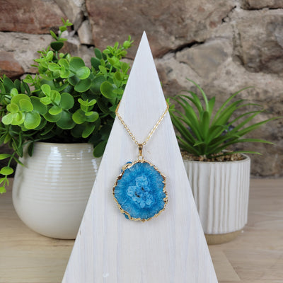 Agate Sliced Dyed Gold Plated Necklace