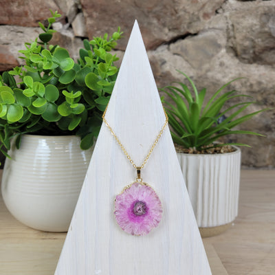 Agate Sliced Dyed Gold Plated Necklace