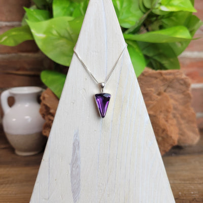 Amethyst Faceted Freeform Bezel sterling silver Pendant .7-.8"