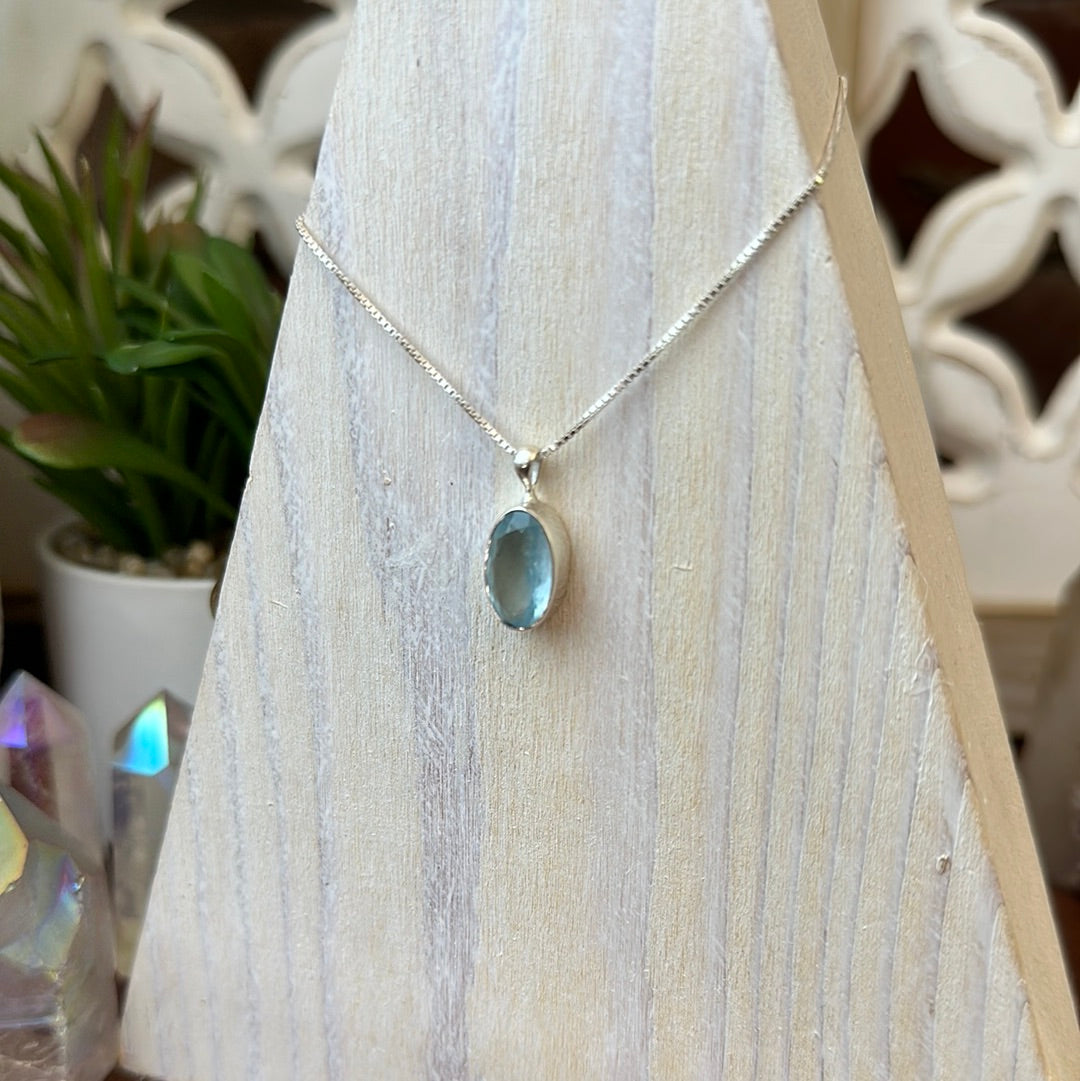 Aquamarine Oval Cut Pendant Set in Sterling Silver