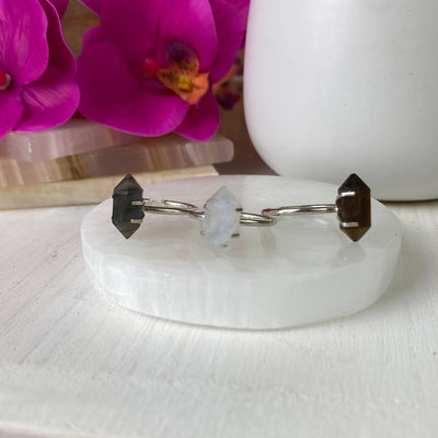 Assorted (Moonstone, Labradorite, Tiger Eye) Double Terminated Point Ring Set with Prongs in sterling silver - 10mm