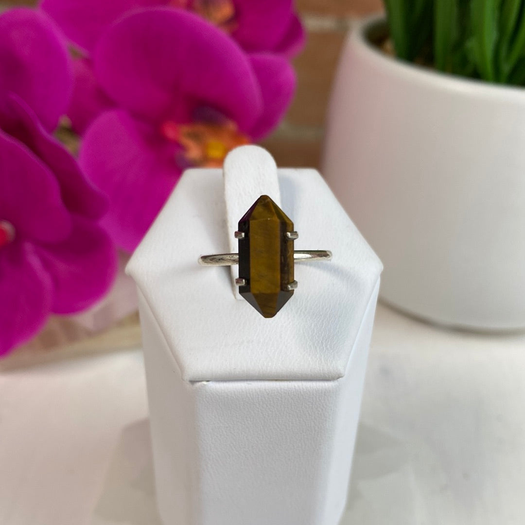 Assorted (Moonstone, Labradorite, Tiger Eye) Double Terminated Point Ring Set with Prongs in sterling silver - 10mm