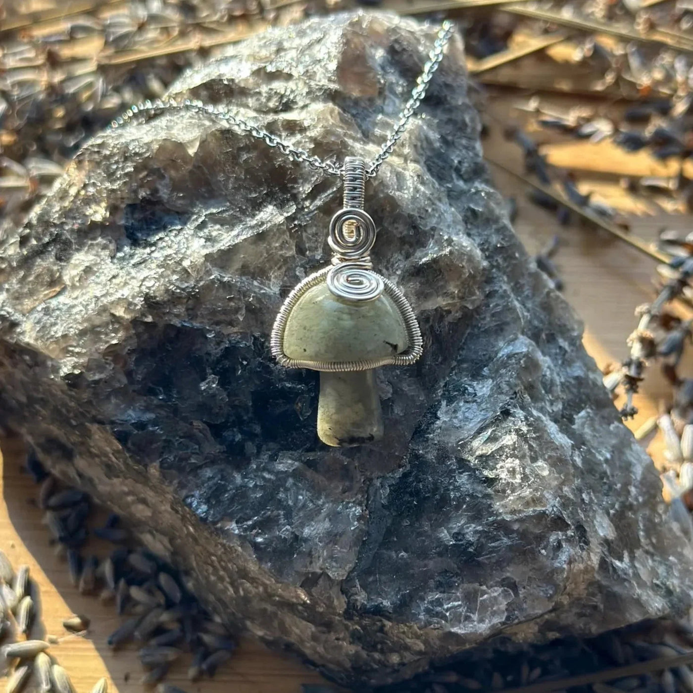 Gemstone Mushroom Fidget Spinner Wire Wrapped Necklace Silver/Variants– Artisan Made