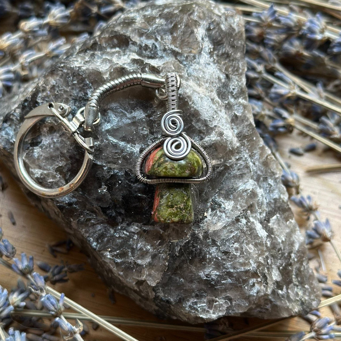 Gemstone Wire Wrapped Mushroom Fidget Spinner Keychains – Artisan Made