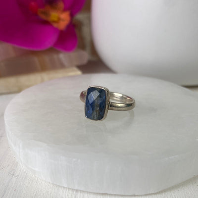 Kyanite Rectangle Cut sterling silver Ring