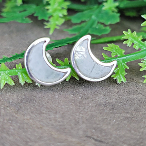 Moon and Star sterling silver Stud Earrings 5mm in Labradorite or Moonstone