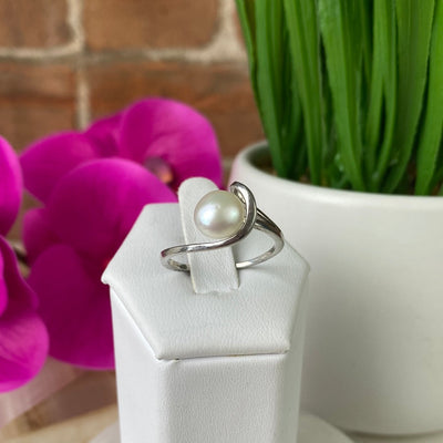Pearl Ring .25" with sterling silver Wave Sized Band