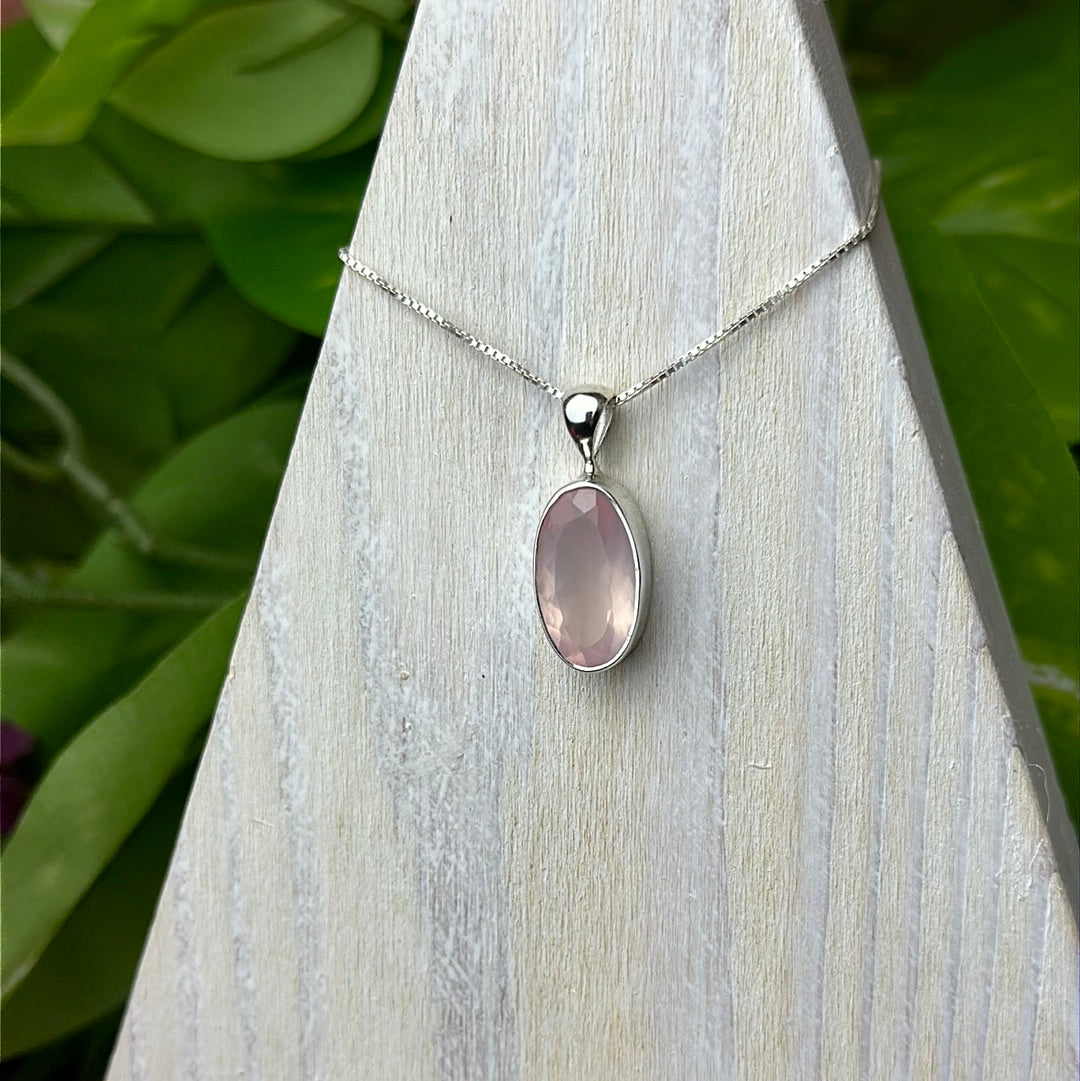 Rose Quartz Polished Beveled Oval Pendant (.5 - .75") sterling silver