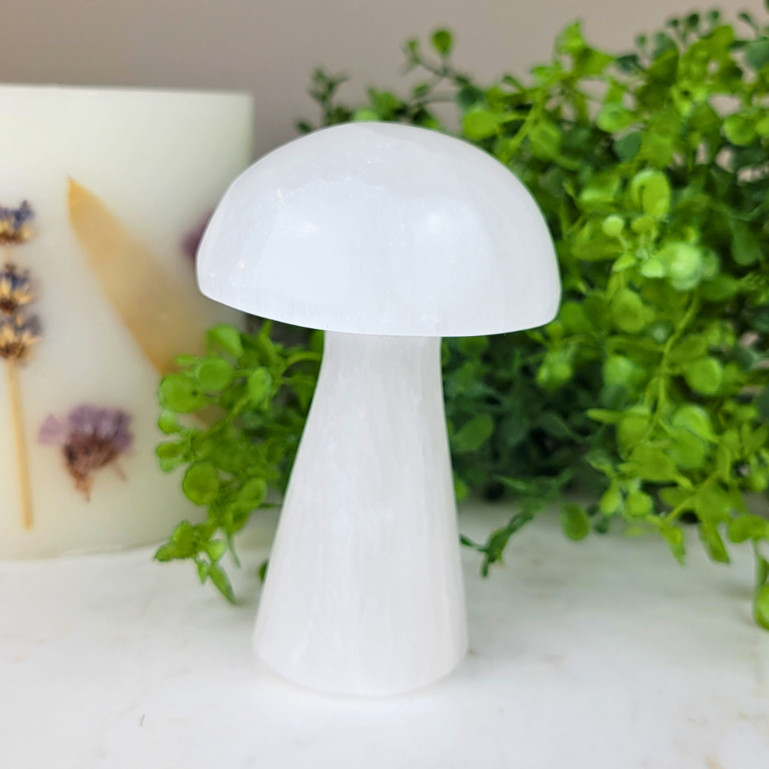 Selenite Mushroom 4"