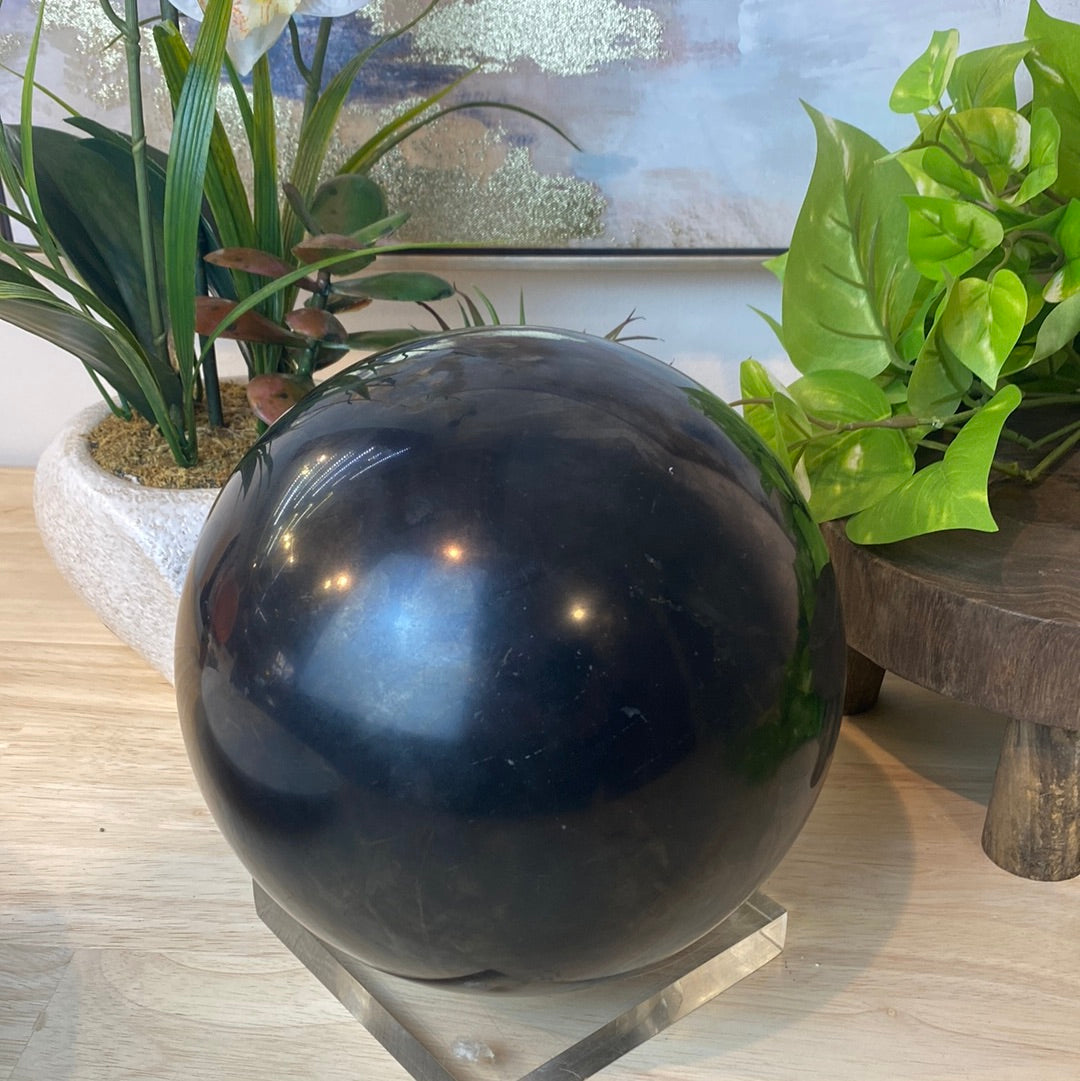 Shungite Sphere 12"