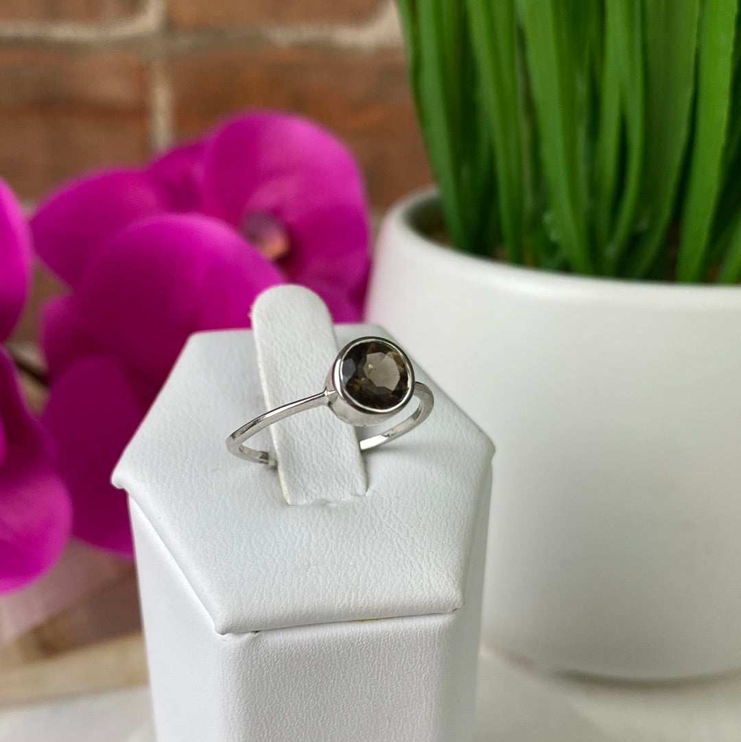 Smoky Quartz Round sterling silver Ring