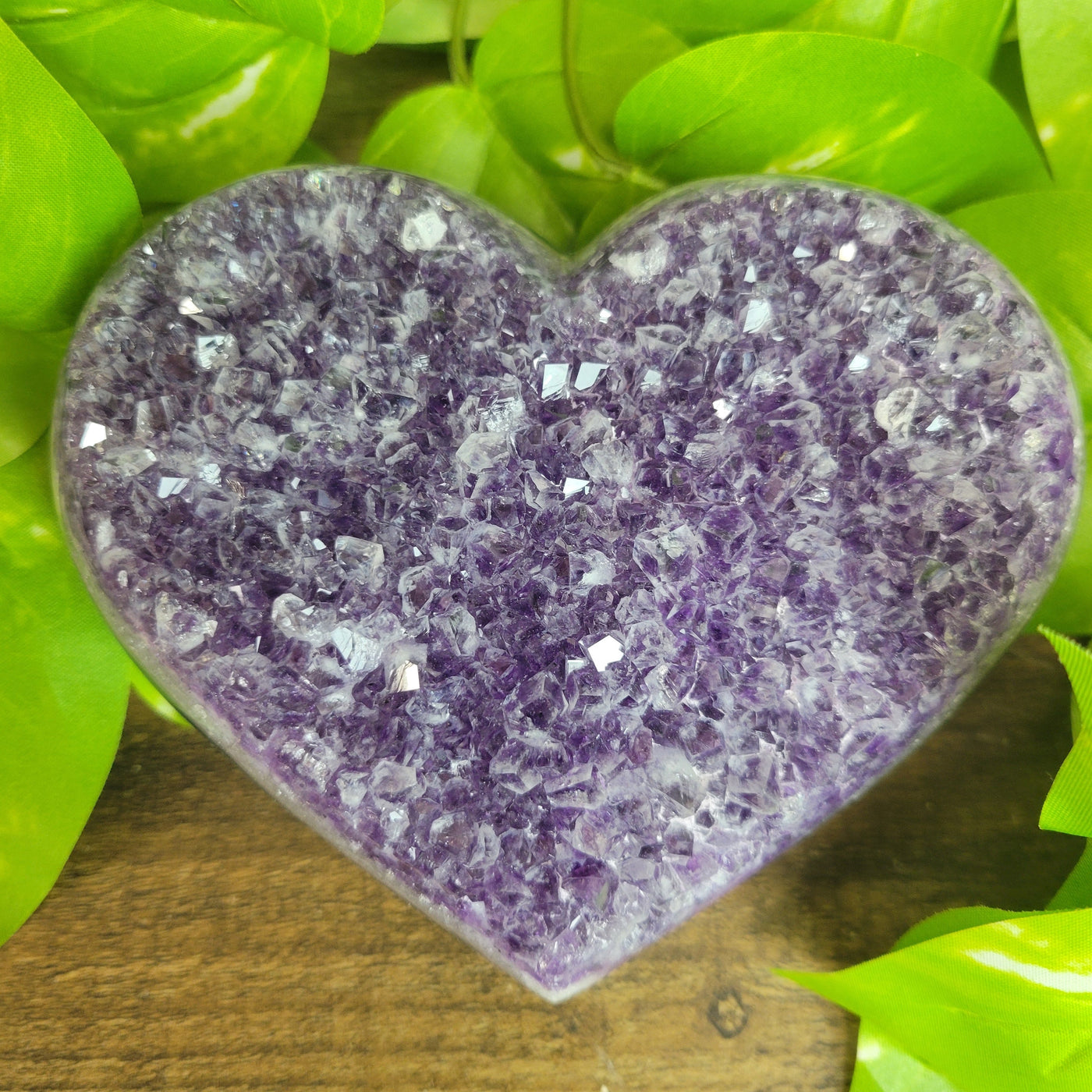 Statement Amethyst Heart 5" x 4" (0.815 kg)