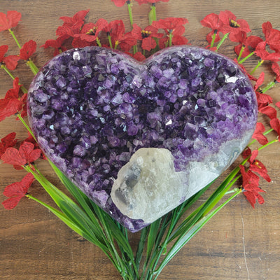 Statement Amethyst Heart 8" x 7" (2.481)