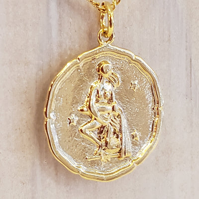 Zodiac Sign Single Layer Medallion Necklace-silver or gold