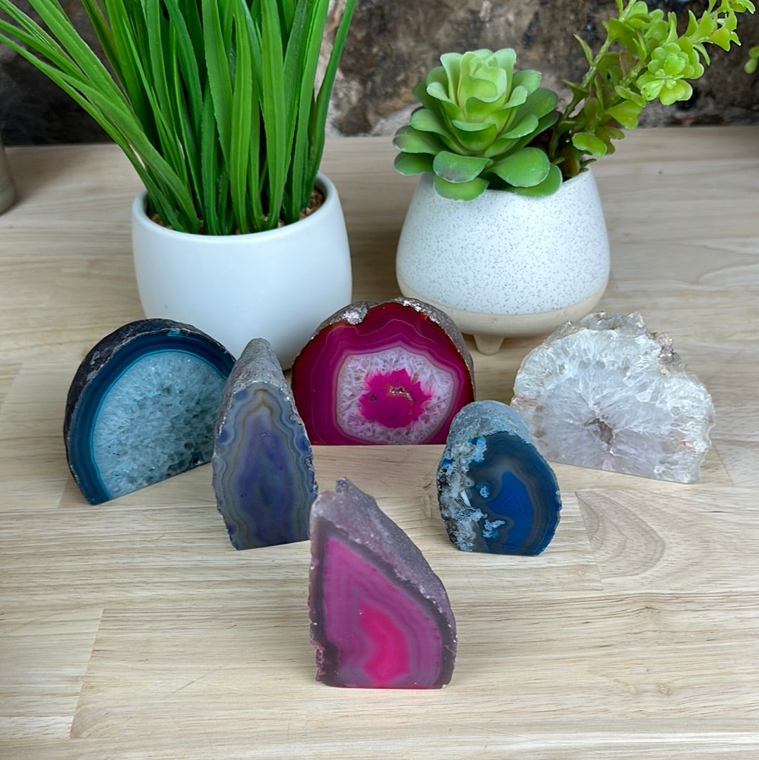 Agate Geode with a Cut Base 3