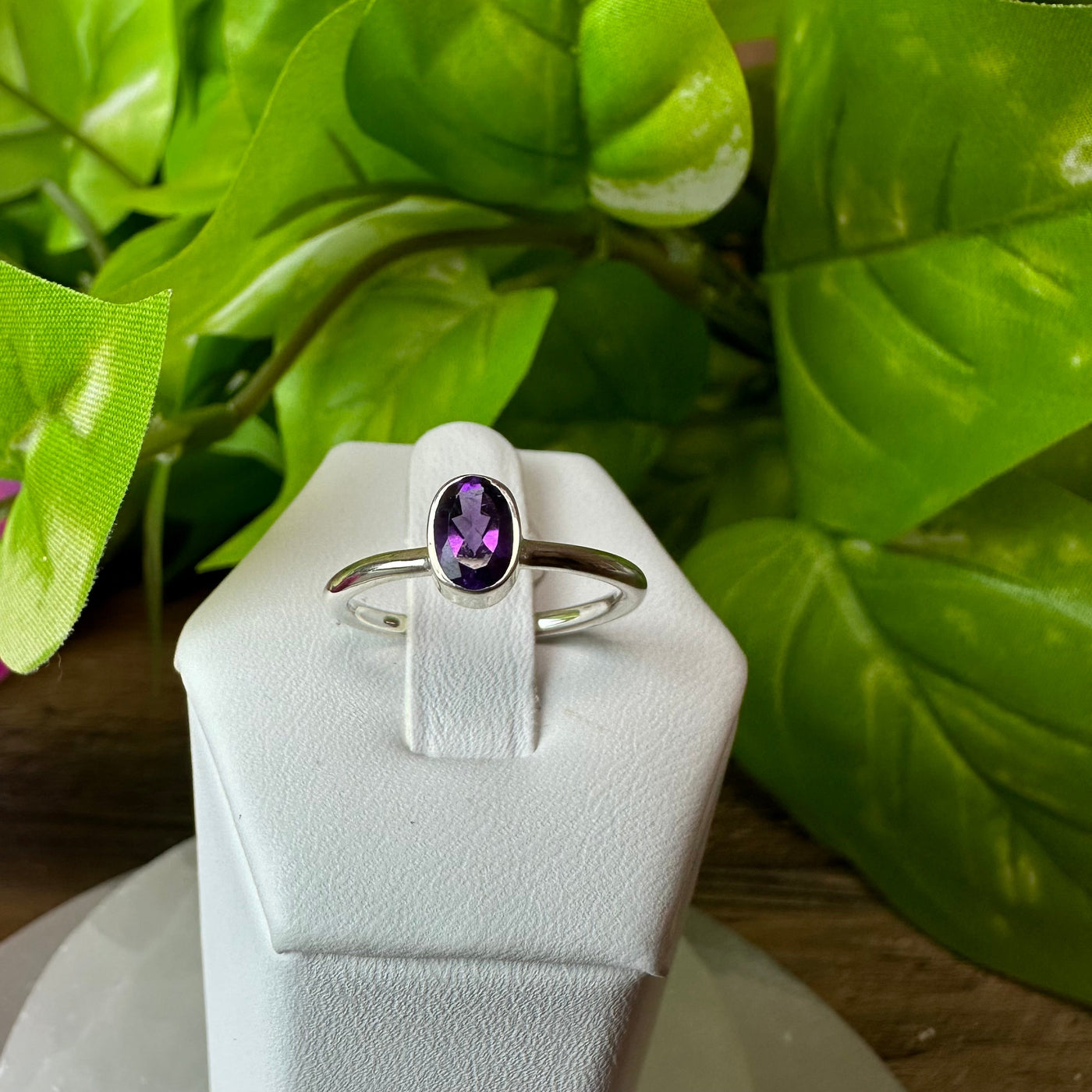 Amethyst Faceted Sterling Silver Bezel Ring 0.25"