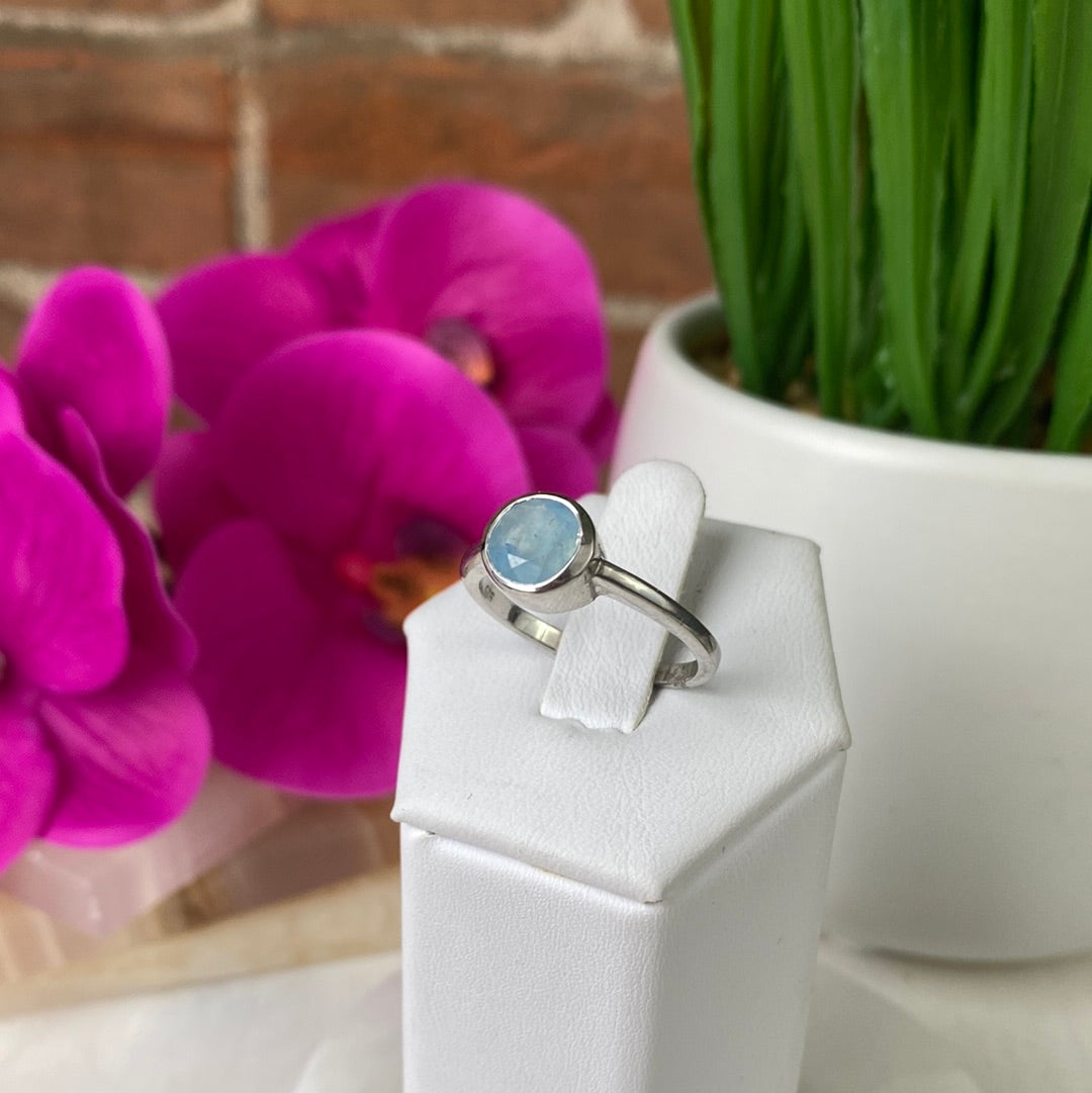 Aquamarine Bezel Gemstone Ring Round Shape with Sterling Silver (No Prong) Sized Band