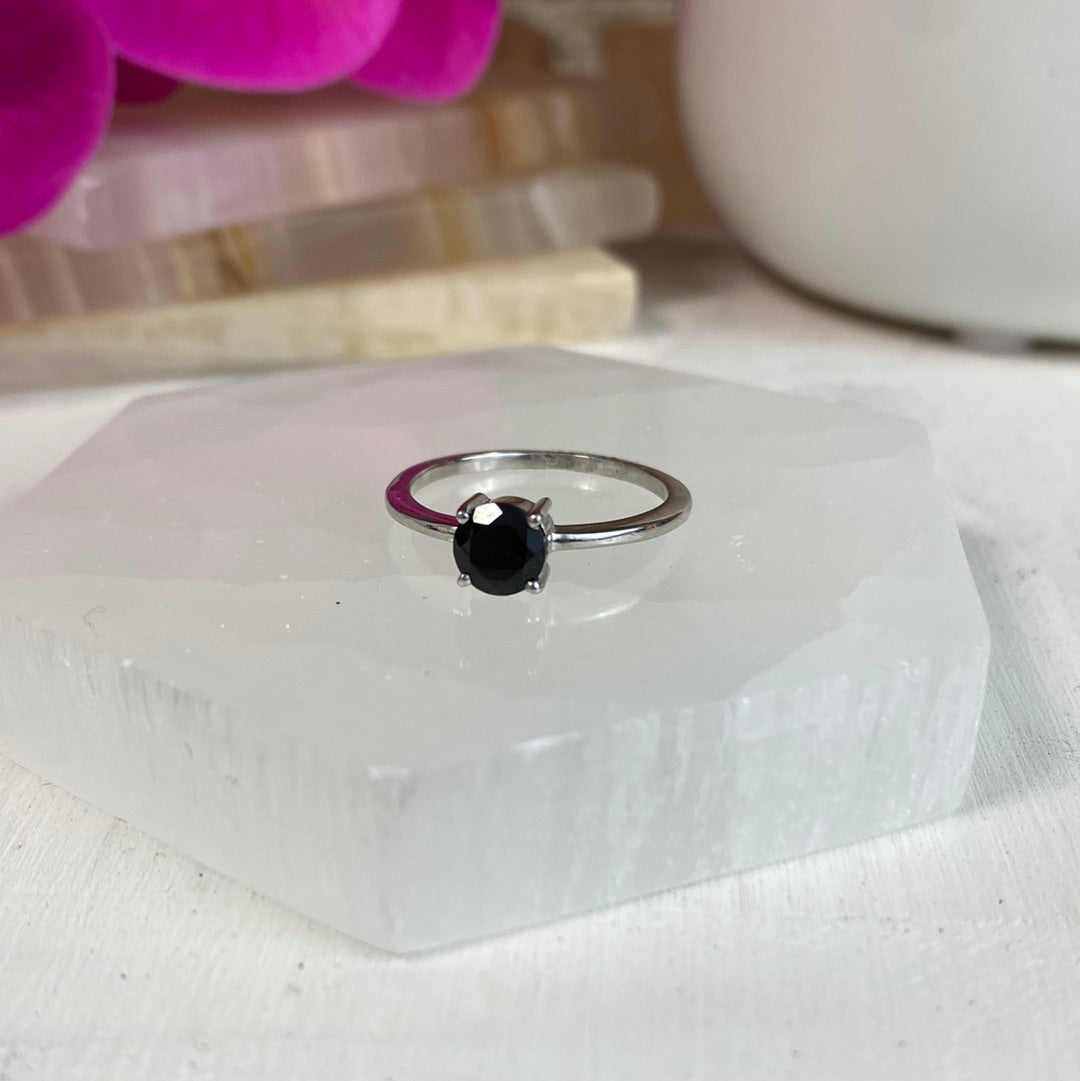 Black Spinel Round Cut Prong Ring in Sterling Silver