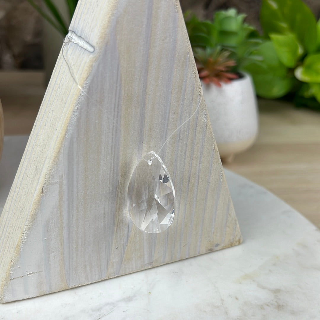Crystal Clear Faceted Teardrop Prisms 2"