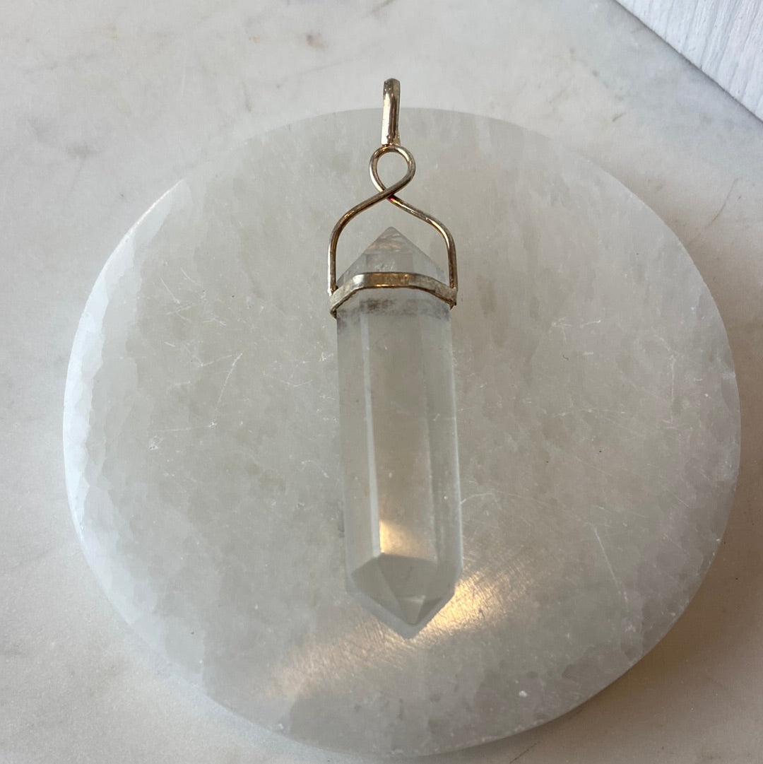 Double Terminated Point Pendant 1.5" long