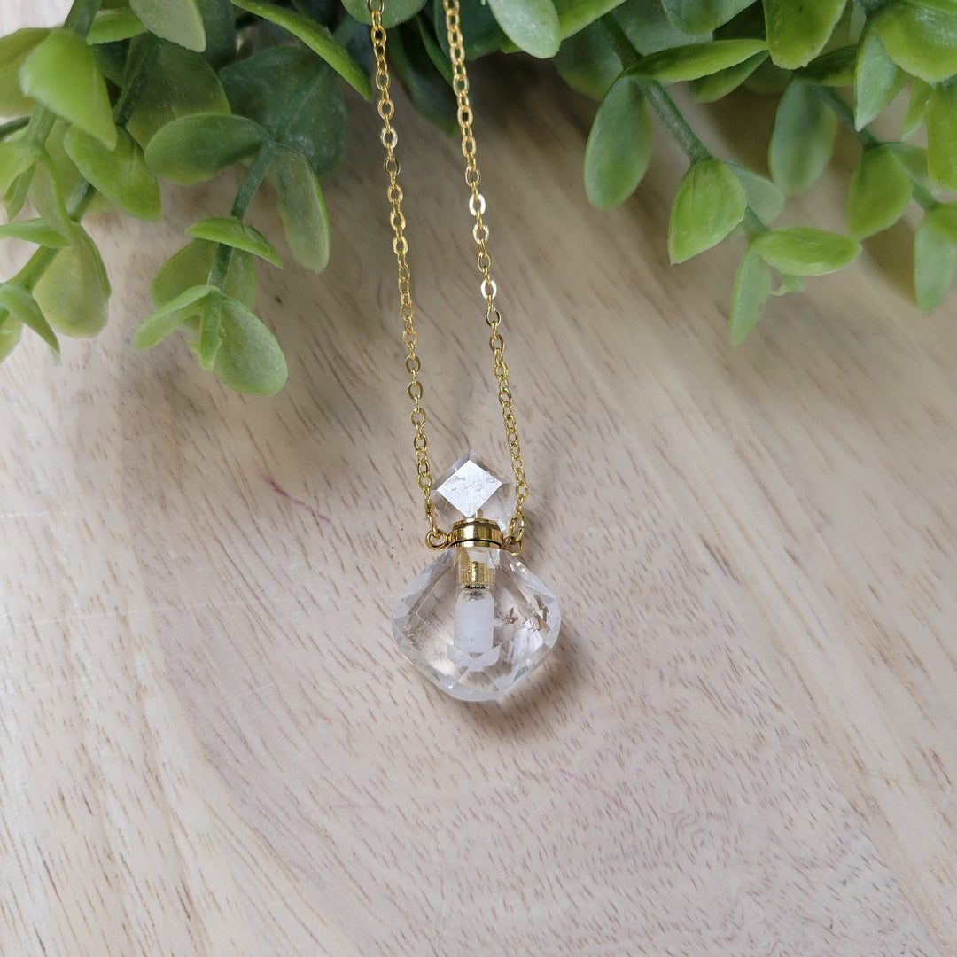 Perfume necklace hotsell