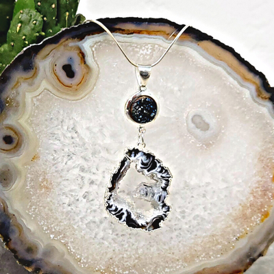 Oco Geode pendant with Druzy Accent