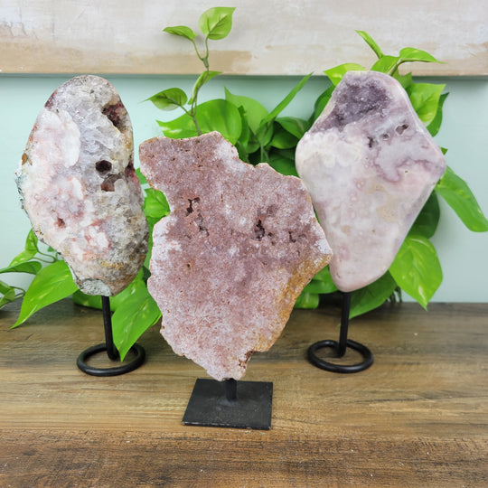 【ピンクアメジスト　スラブ　スライス　アイアンスタンド】PINK AMETHYS Pink-Rose-Amethyst-Specimen-on