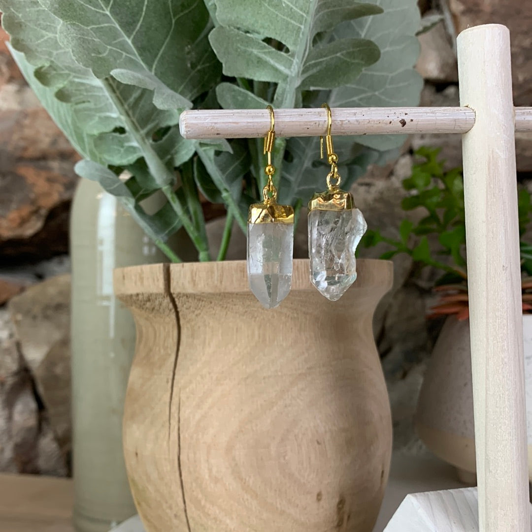 Quartz Plated Point Earrings - Gold or Silver Tone